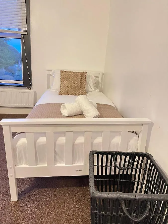 Holiday home Jasper's Pet-Friendly Family Haven Villa Cambridge  United Kingdom