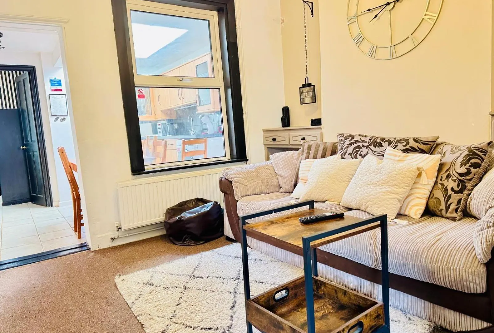 Lovely Dog Friendly, 3 Bed Home Sleeps 8, With Parking & Fenced Garden Work Contractor Leisure, Jasper location